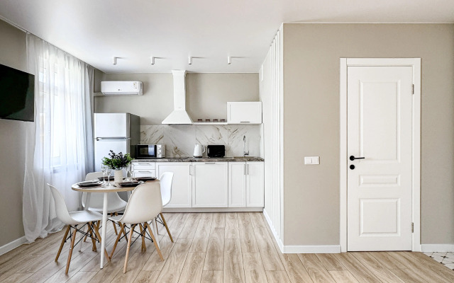 Апартаменты Уютная Студия с Балконом рядом с Морем