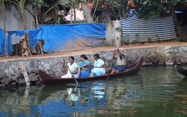 Sreekrishna 3 Bedroom Private Houseboat Hotel
