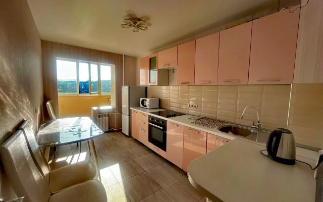 Na Ulitse Sudakskaya 8 Flat