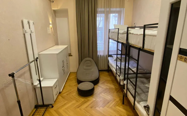 Cozy Rooms Tbilisi Hotel