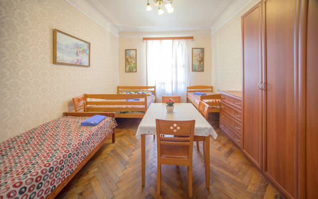 WonderHostel on Nevsky - Retro