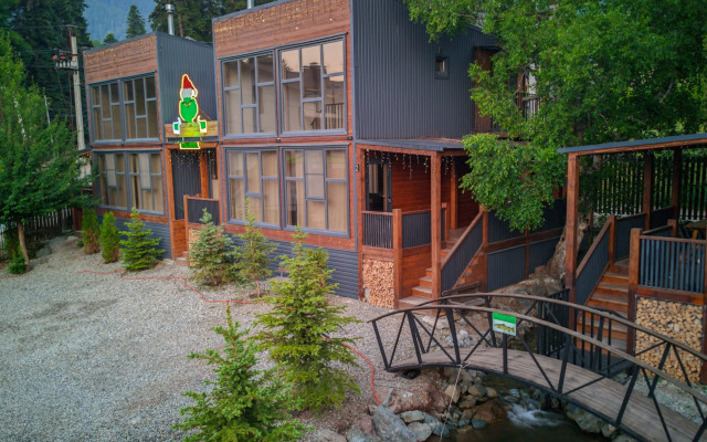 Grinch Hotel Arhiz Guest House