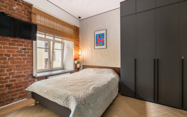 U Vokzala I Naberezhnoy Reki Fontanki Apartments