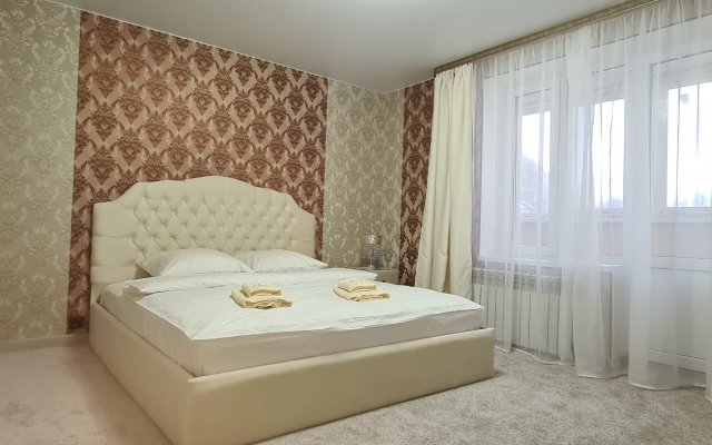 Sovremennye ryadom s Centrom Apartments