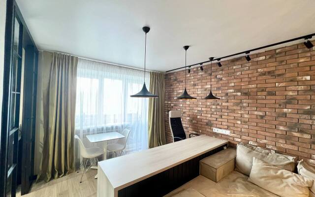 Apartamenty Silver Ot Cityrent s vidom na ploshad