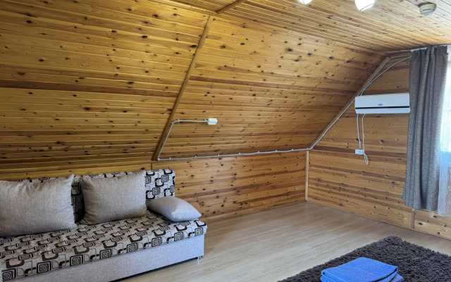 Частный Дом 602 с Балконом и Красивым Видом