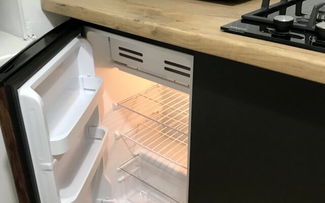 U Ozera Shlosstaykh Zamkovyy Prud Apartments