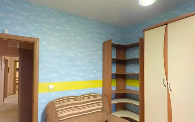 Квартира двухкомнатная около метро