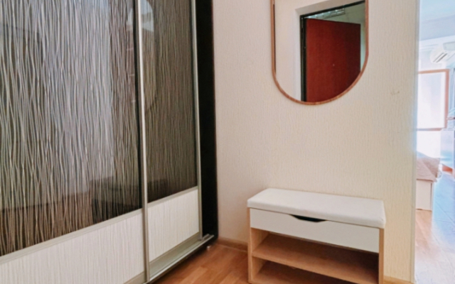 Na Tsvetochnoy 44/2 Apartments