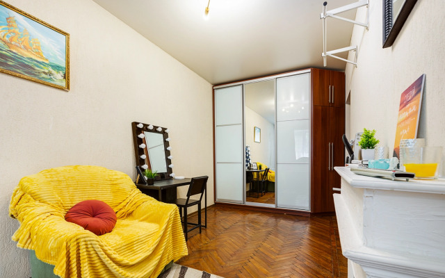 Dvukhkomnatnye Na Naberezhnoy Obvodnogo Kanala Apartaments