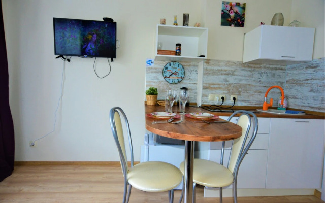 Uluchshennyie BestFlat24 Seligerskaya Apartments