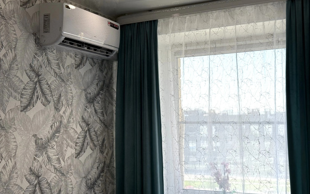 V ZHK Vidnyj Solnce Vstayot k Obedu Apartments