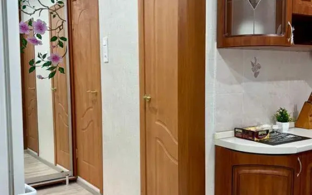 Na Bulvare Yunosti 9 Flat