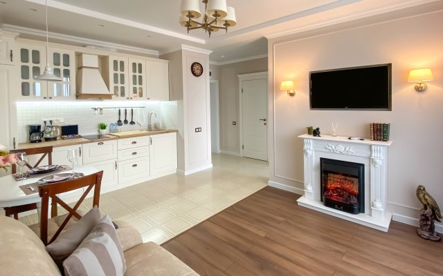 Apartamenty ZhK Romanov s balkonom i krasivym vidom