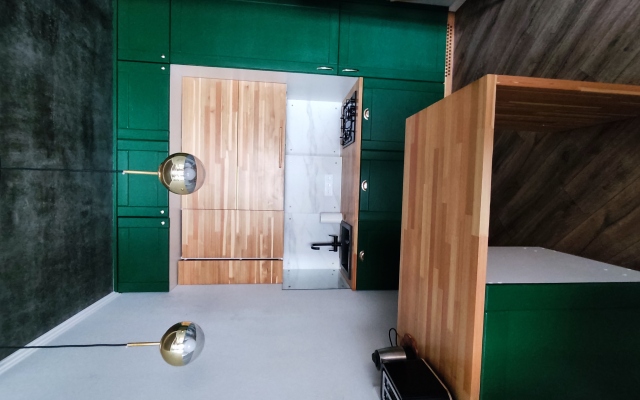 Sovremennaya U Zapadnogo Plyazha Flat
