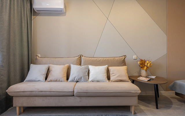 Апартаменты с новым дизайнерским ремонтом