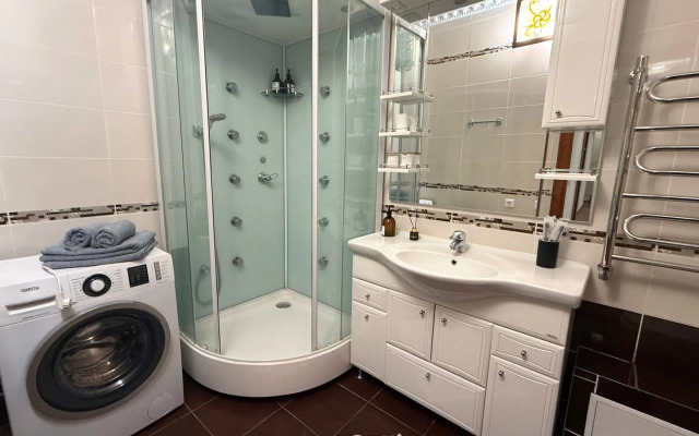 Квартира Строителей 2В