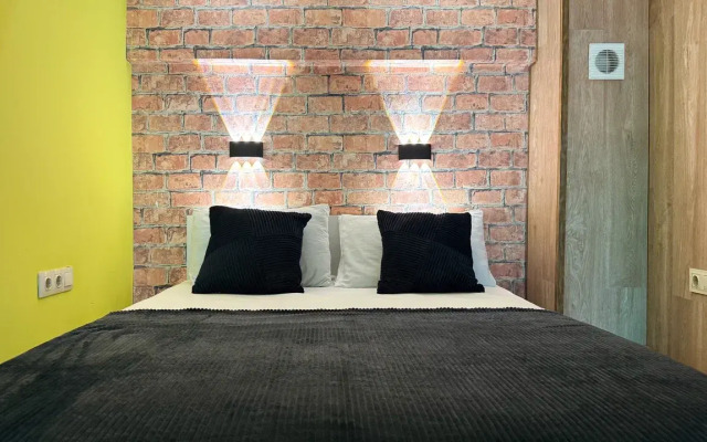 Апартаменты студия в районе метро Автозаводская АВС17