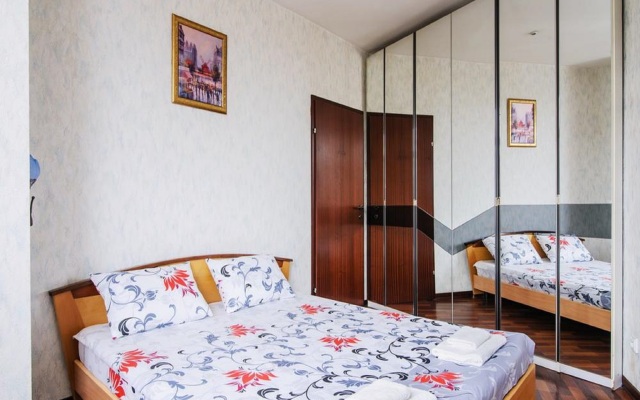 Nezavisimosti 46 Apartments