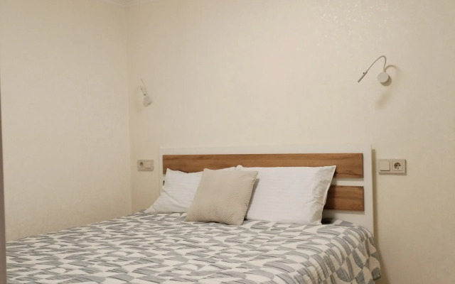 Green Seil Family Apart Flat