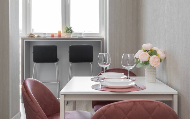 Vozle  Korolevskikh Vorot Apartments