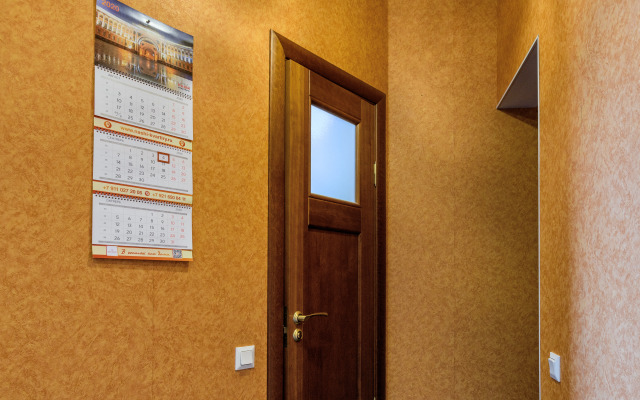 Yevro 2 U M. Kirovskiy Zavod Flat