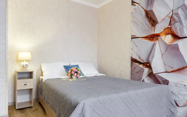 Квартира на проспекте Победы 83