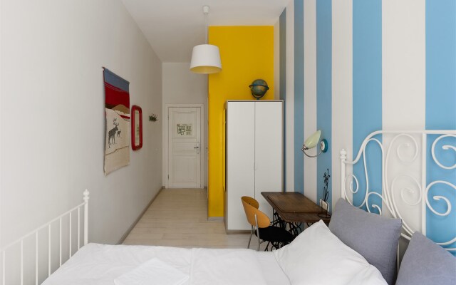 Soul Kitchen Living quarters
