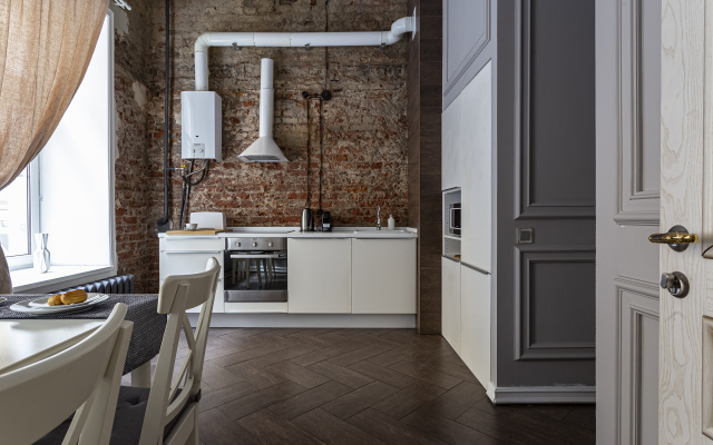 Апартаменты рядом с Дворцовой площадью и Эрмитажем.