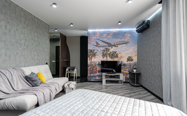 Sovremennie Uyutniye U Tts Planeta Apartments