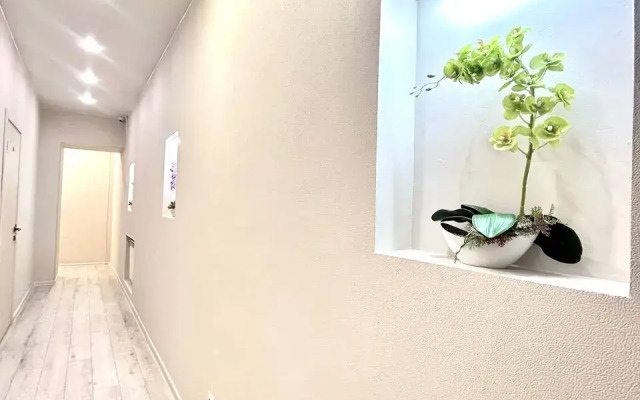 Меблированные комнаты OpenHome Orhidea