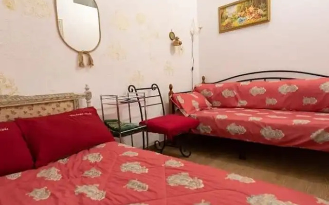 Квартира Лофт на Набережной c Отдельным Входом и 2-мя Санузлами