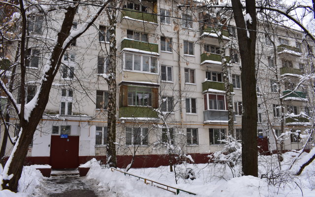 9-Ya Parkovaya Ulitsa 61/6 Apartments