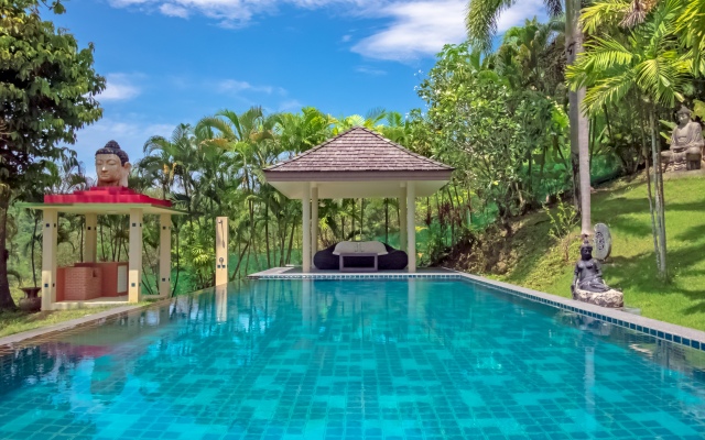 Luxurious ocean view villa with Private Pool and Jacuzzi Villa