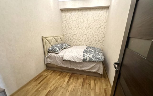 Апартаменты Cozy Apartment in Glinka 6 street