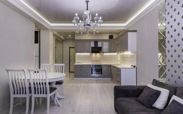 Flat Apartamenty V Siriuse S Dizaynerskim Interyerom