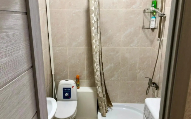 Na Ulitse Lyotchika Ulyyanina 3A Flat