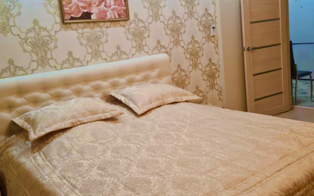 Квартира на Военаеде