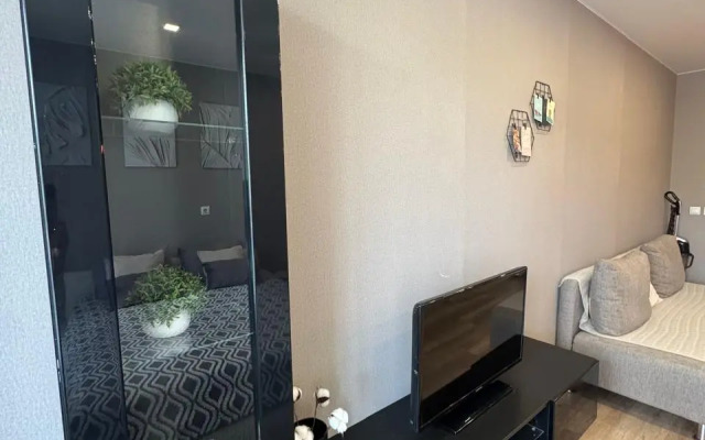 Квартира просторная студия в районе деловой активности в центре