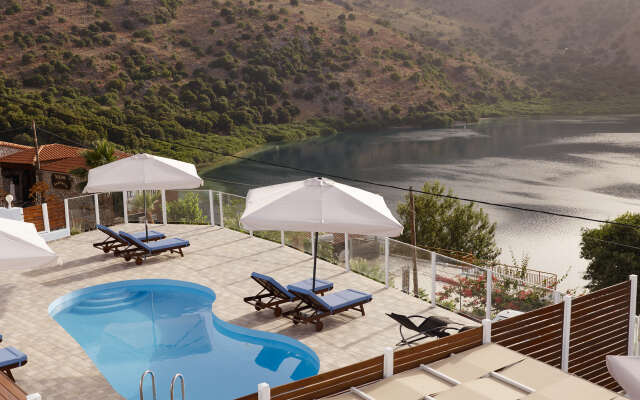 Lake View Suites Hotel