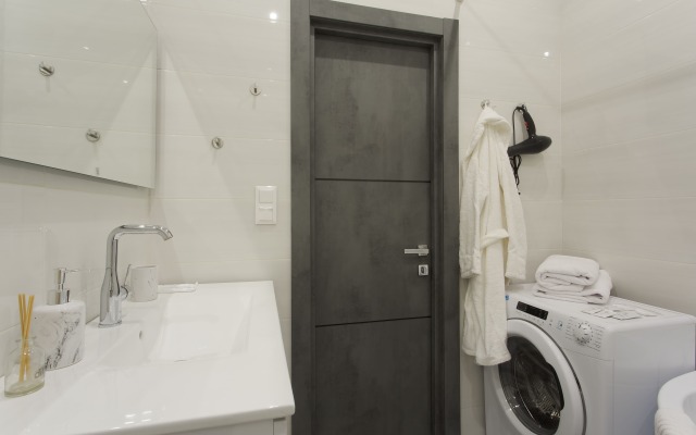 Alis U Metro Aviamotornaya Apartments