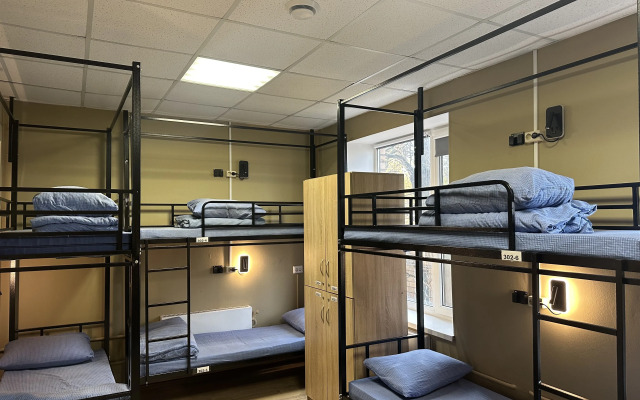 Хостел Точка