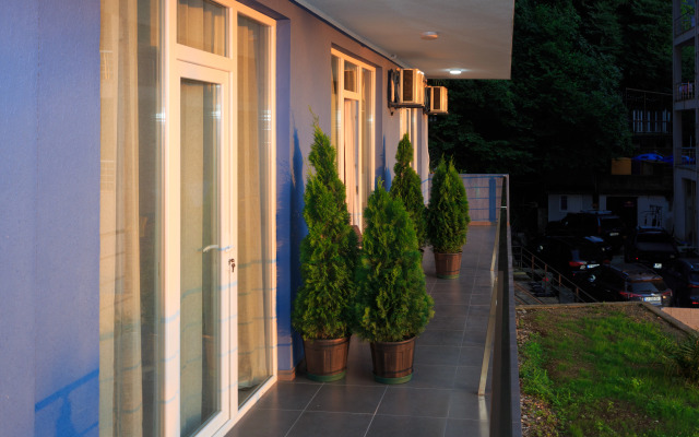 Guesthouse 99, Guest House