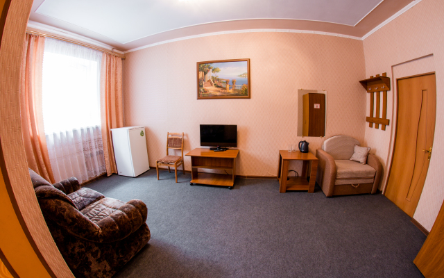 Tri Peskarya Hotel
