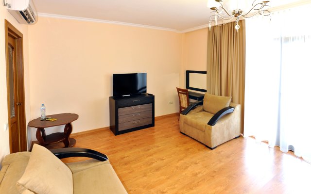 Vinogradnaya 22 G Apartments