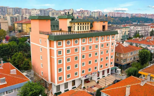 The Green Park Merter Hotel