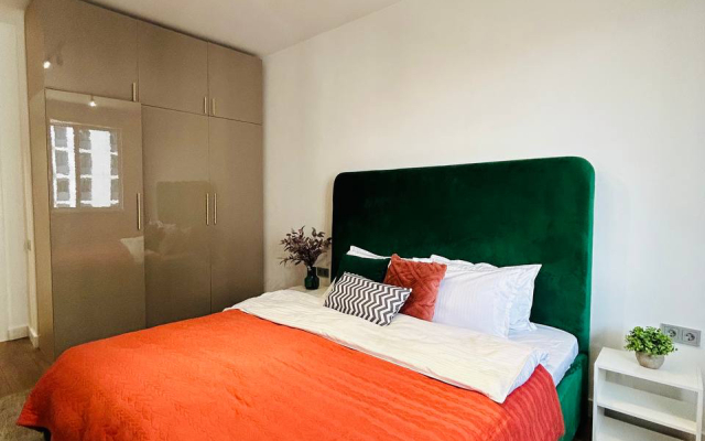 2-Komnatnaya S Vidom Na Gorod 33 Flat