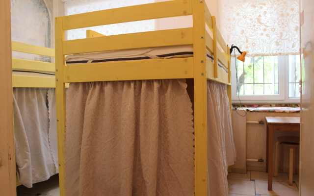 Avgust Kurskij Guesthouse