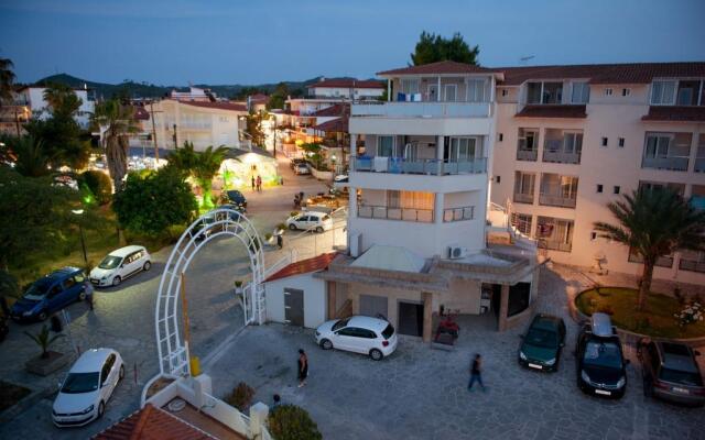 Hanioti Grandotel Hotel