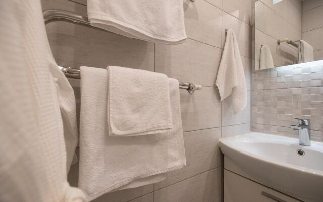 Apartamenty Kaminn Apartments Na Pr-Te Tsiolkovskogo